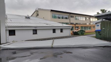 Poškodovana streha OŠ Šmarje pri Jelšah 2